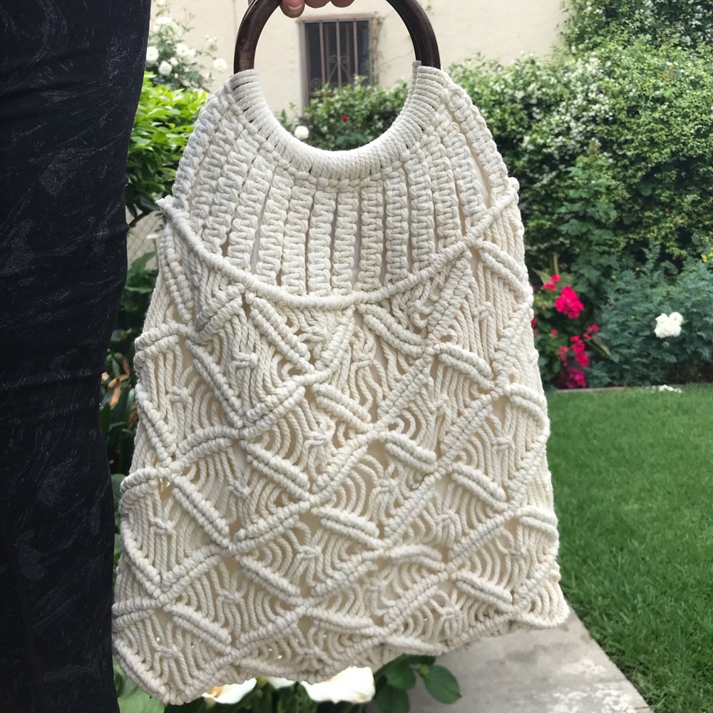 New Crochet Bag 2 colors available - Picture 6 of 7